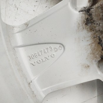 Recambio de llanta para volvo xc70 2.4 diesel cat referencia OEM IAM 30647473 7,0JX16X49 5H 5X108