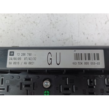 Recambio de caja reles / fusibles para opel astra h (a04) 1.3 cdti (l48) referencia OEM IAM 13206748  