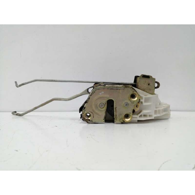 Recambio de cerradura puerta delantera derecha para mitsubishi montero pinin (h60/h70) 1.8 cat referencia OEM IAM   