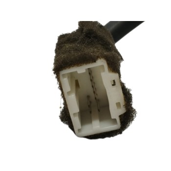 Recambio de mando volante para ssangyong kyron 2.0 referencia OEM IAM   