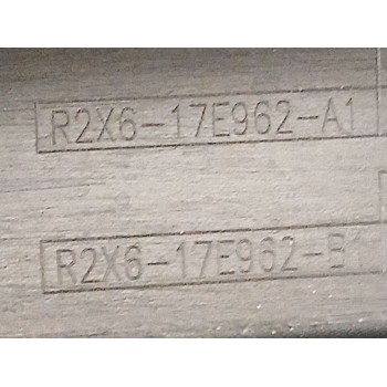 Recambio de paragolpes trasero para ford transit courier b460 furgoneta/monovolumen 1.5 ecoblue referencia OEM IAM R2X617E962A1 