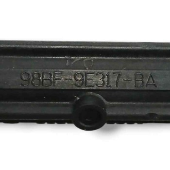 Recambio de rampa inyectora para ford ka (ccq) básico referencia OEM IAM 98BF9E317BA 98BF9D280 
