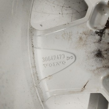 Recambio de llanta para volvo xc70 2.4 diesel cat referencia OEM IAM 30647473 7,0JX16X49 5H 5X108