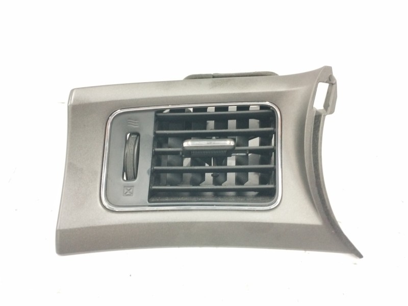 Recambio de rejilla aireadora para nissan pulsar (c13) 1.5 turbodiesel cat referencia OEM IAM 687613ZL0A LADO IZQUIERDO 