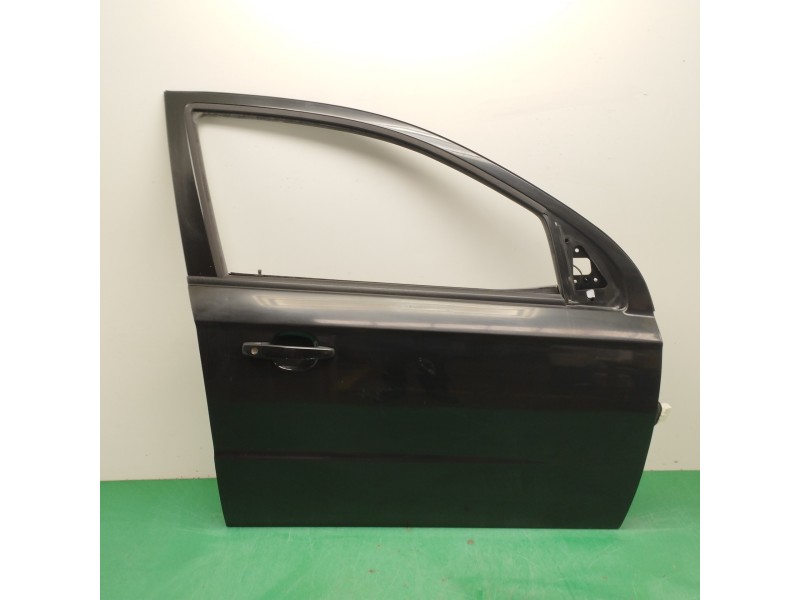 Recambio de puerta delantera derecha para chevrolet aveo 1.4 cat referencia OEM IAM  OBSERVAR FOTOS 