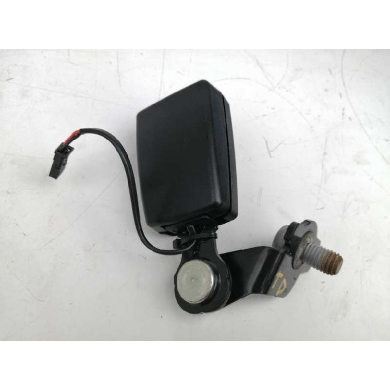 ENGANCHE CINTURON DERECHO TRASERO 34180806C