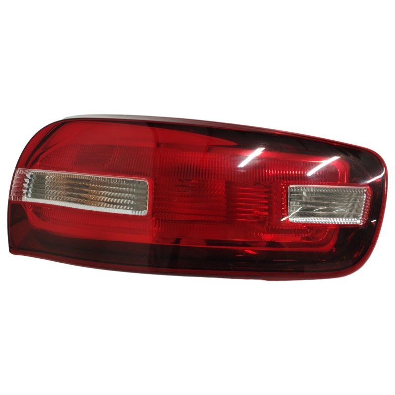 PILOTO TRASERO IZQUIERDO