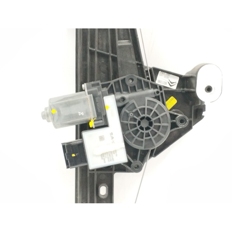 ELEVALUNAS TRASERO IZQUIERDO