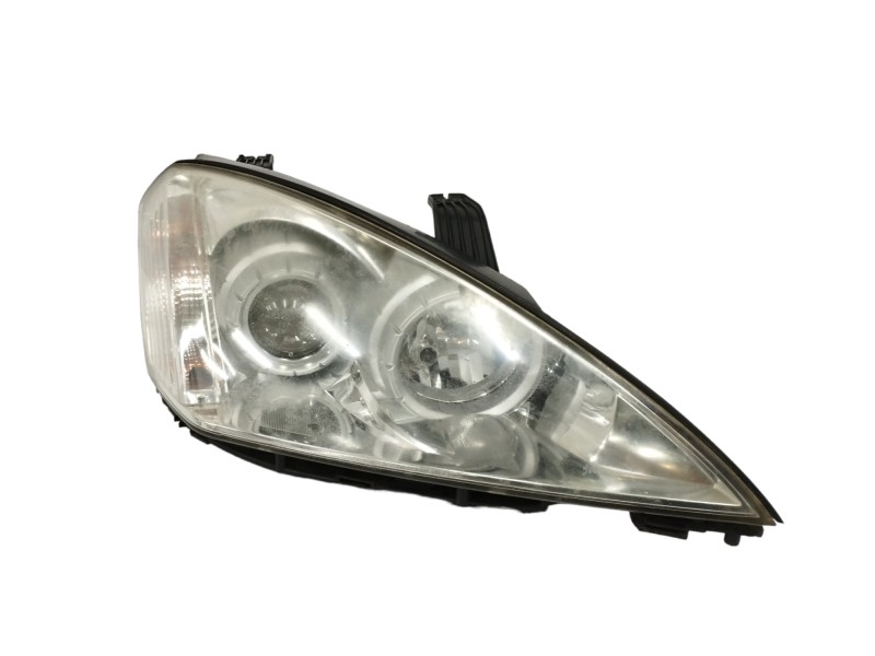 Recambio de faro derecho para ssangyong kyron 2.0 referencia OEM IAM 8310409102 PARA PULIR 