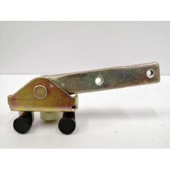 Recambio de soporte / guia puerta corredera para mercedes-benz vito (w638) caja cerrada 108 d  (638.064) referencia OEM IAM A638