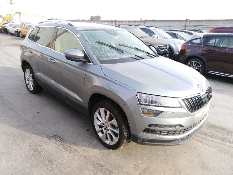 SKODA KAROQ (NU7, ND7)