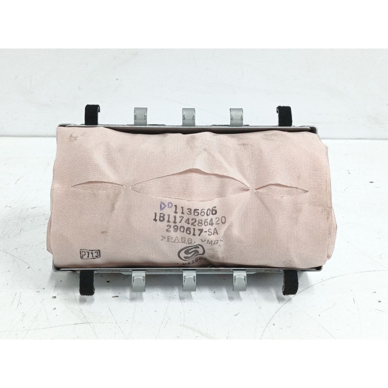 Recambio de airbag delantero derecho para toyota yaris (_p9_) 1.4 d-4d (nlp90_) referencia OEM IAM 1136606  