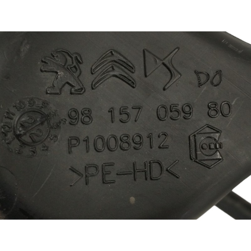 BOCA LLENADO COMBUSTIBLE DEPOSITO ADBLUE