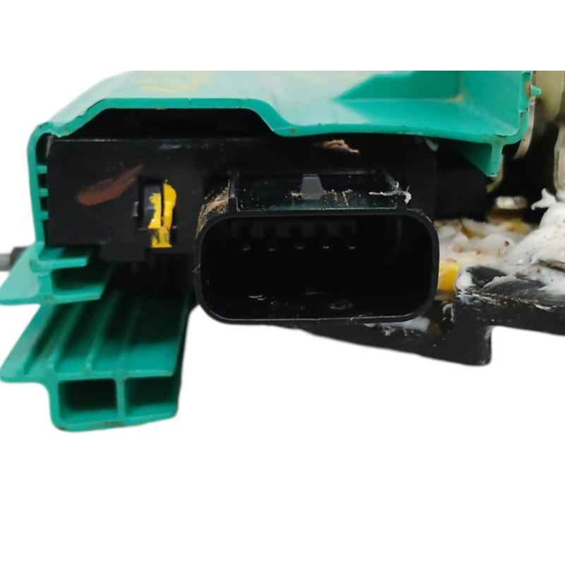 CERRADURA PUERTA TRASERA IZQUIERDA