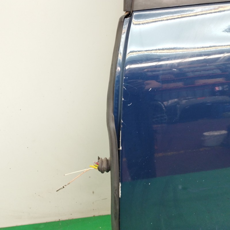 PUERTA TRASERA IZQUIERDA OBSERVAR FOTOS