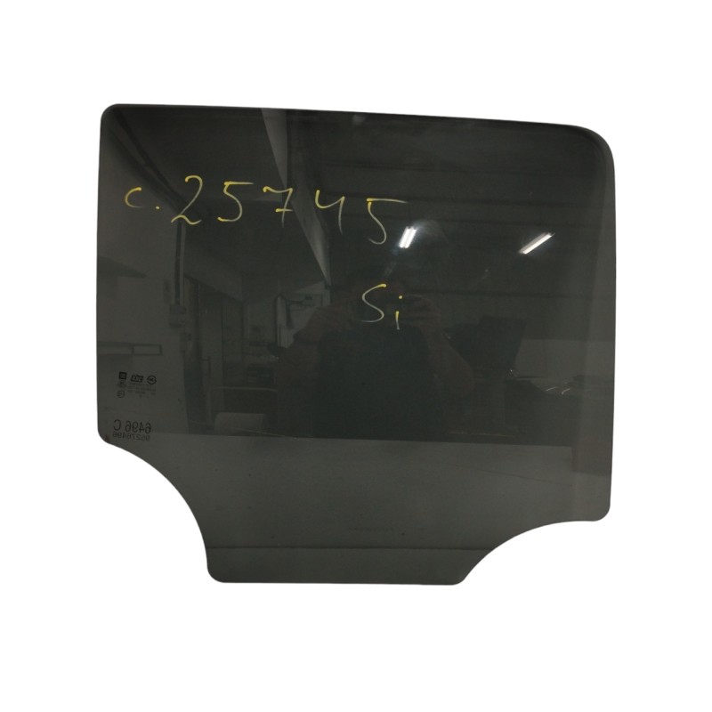 Recambio de luna trasera derecha para chevrolet trax 1.7 diesel cat referencia OEM IAM 95276496  