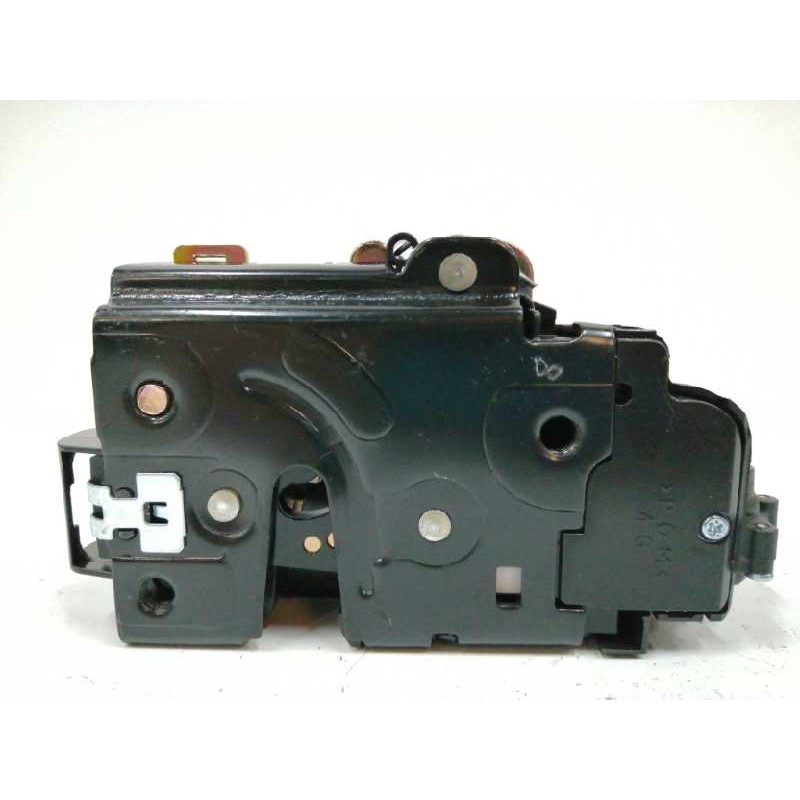 Recambio de cerradura puerta delantera izquierda para skoda roomster (5j7) referencia OEM IAM 3B1837015BC  