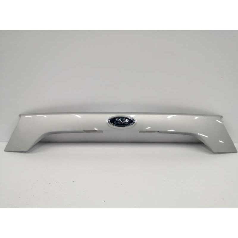 Recambio de moldura para ford kuga (cbs) referencia OEM IAM GJ54S43404A TRASERA PORTON PLATA