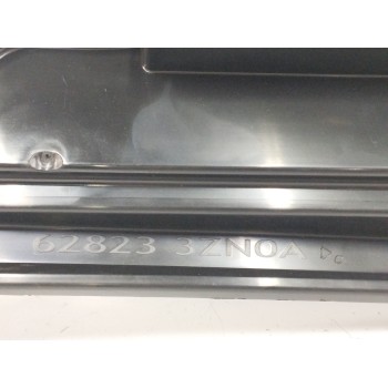 Recambio de moldura para nissan pulsar (c13) 1.5 turbodiesel cat referencia OEM IAM 628223ZN0A GUÍA AIRE DELANTERA IZQUIERDA 