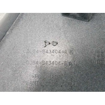 Recambio de moldura para ford kuga (cbs) referencia OEM IAM GJ54S43404A TRASERA PORTON BLANCO