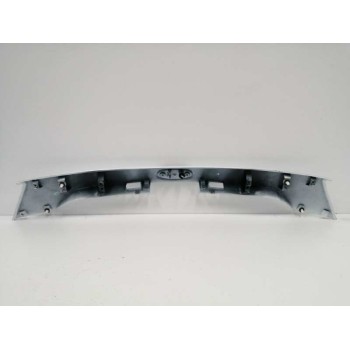 Recambio de moldura para ford kuga (cbs) referencia OEM IAM GJ54S43404A TRASERA PORTON BLANCO