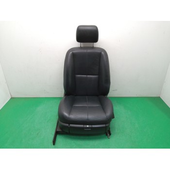 ASIENTO DELANTERO DERECHO 