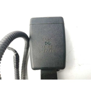 Recambio de enganche cinturon izquierdo para toyota rav 4 iv (_a4_) 2.2 d 4wd (ala49) referencia OEM IAM 7302433030B1 DELANTERO 