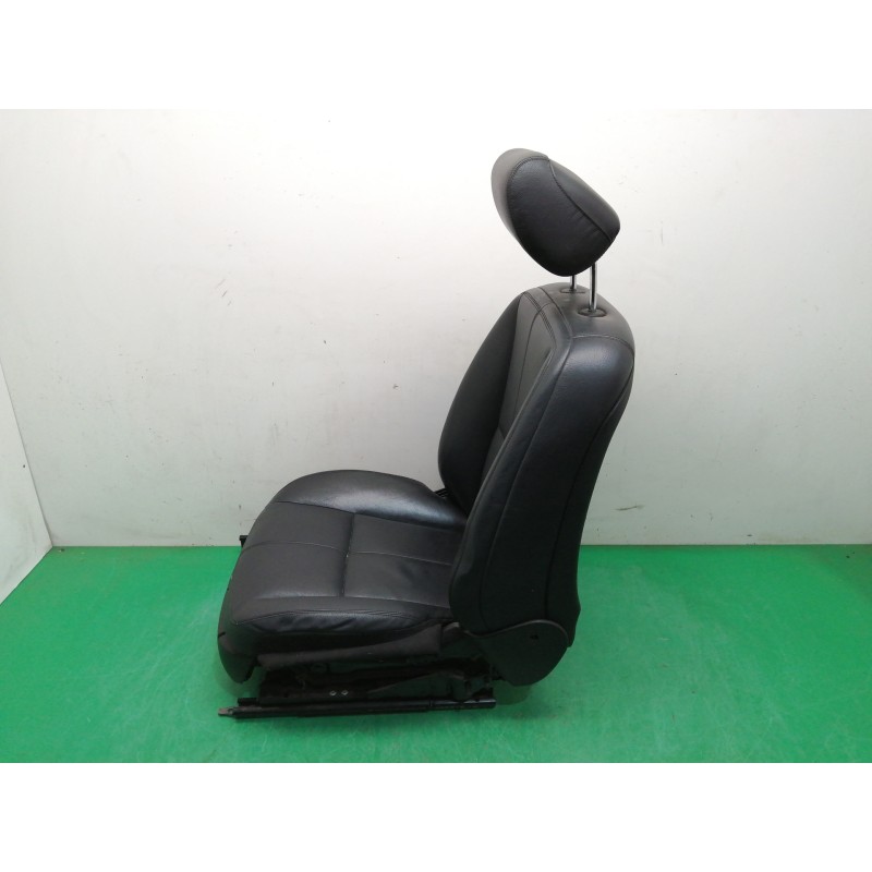 ASIENTO DELANTERO DERECHO