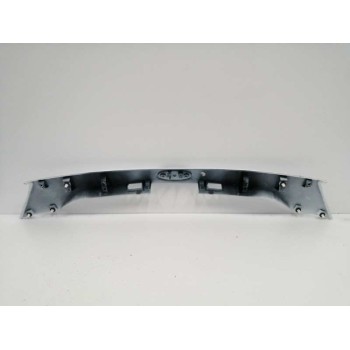 Recambio de moldura para ford kuga (cbs) referencia OEM IAM GJ54S43404A TRASERA PORTON BLANCO