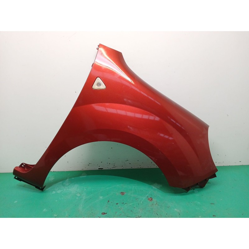 Recambio de aleta delantera derecha para renault kangoo / grand kangoo ii (kw0/1_) 1.5 dci 85 (kw0k, kw0l, kw0b) referencia OEM 