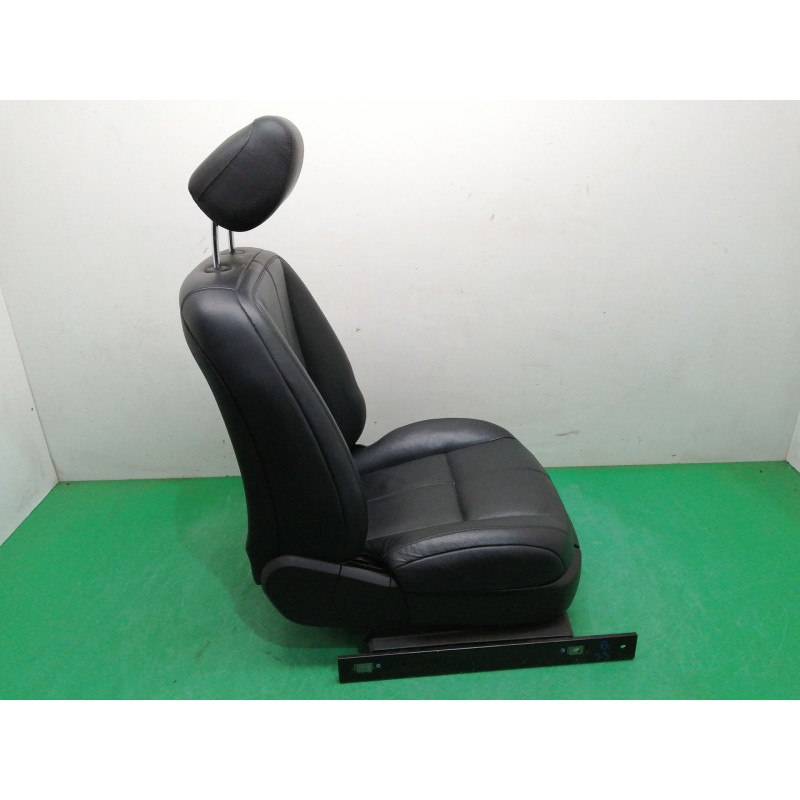 ASIENTO DELANTERO DERECHO
