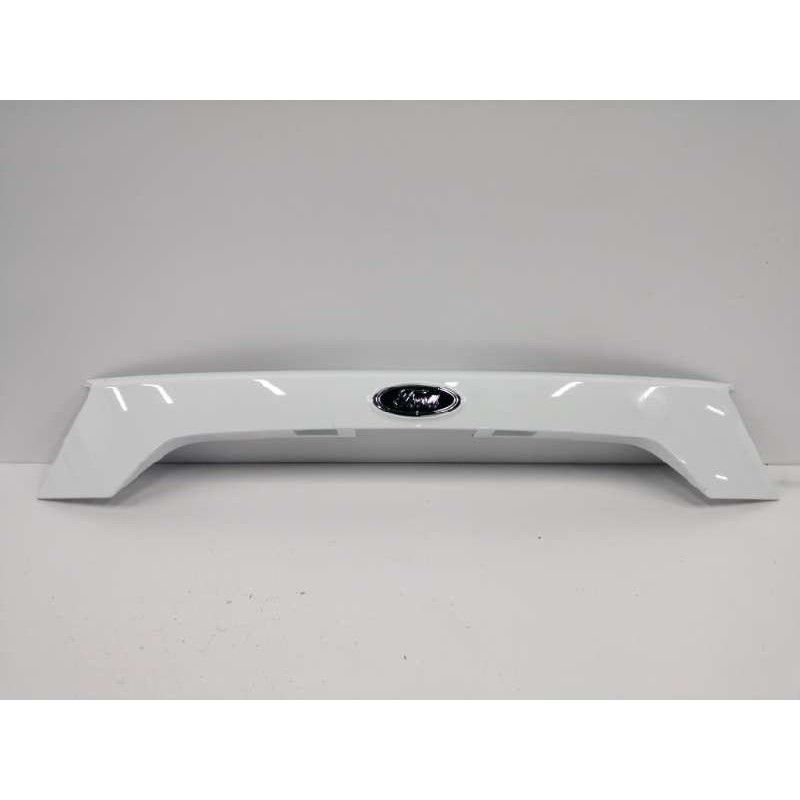 Recambio de moldura para ford kuga (cbs) referencia OEM IAM GJ54S43404A TRASERA PORTON BLANCO