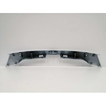Recambio de moldura para ford kuga (cbs) referencia OEM IAM GJ54S43404A TRASERA PORTON BLANCO