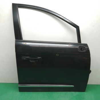 Recambio de puerta delantera derecha para ssangyong rodius 2.7 turbodiesel cat referencia OEM IAM  OBSERVAR FOTOS 