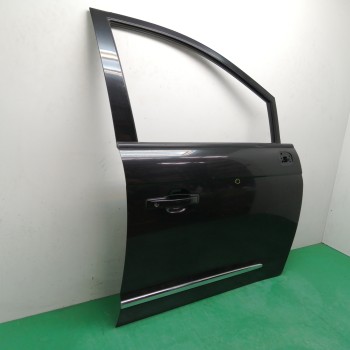 Recambio de puerta delantera derecha para ssangyong rodius 2.7 turbodiesel cat referencia OEM IAM  OBSERVAR FOTOS 