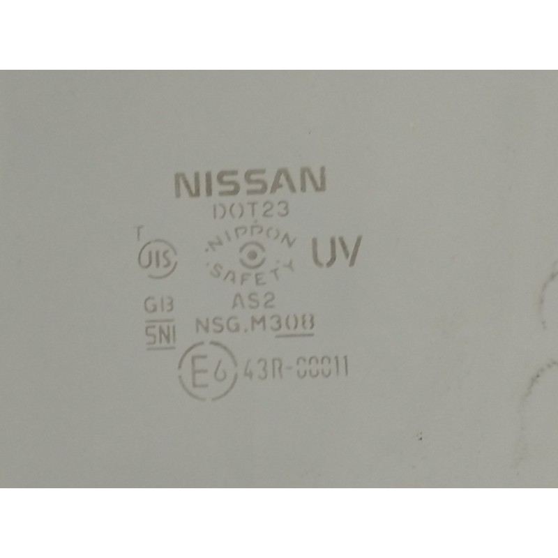 LUNA DELANTERA DERECHA