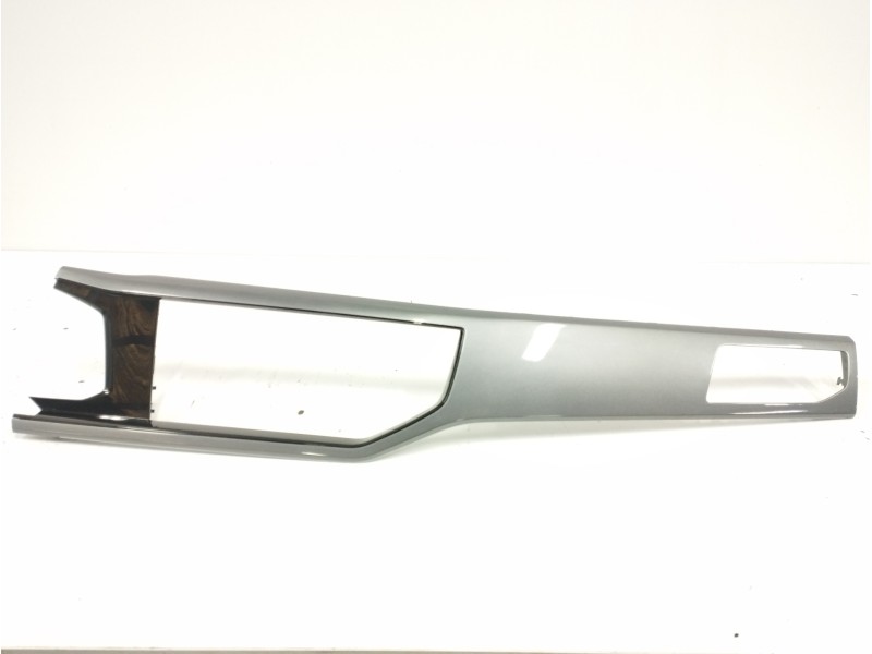 Recambio de moldura para volkswagen polo gti referencia OEM IAM 2G1858416AE SALPICADERO 