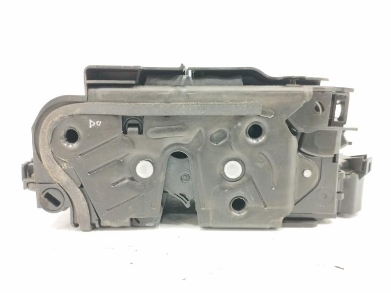 Recambio de cerradura puerta delantera derecha para volkswagen polo gti referencia OEM IAM 5TB837016C Recambio de cerradura puerta delantera derecha para volkswagen polo gti referencia OEM IAM 5TB837016C