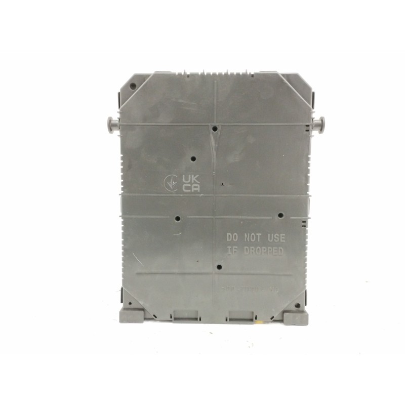 CAJA RELES / FUSIBLES