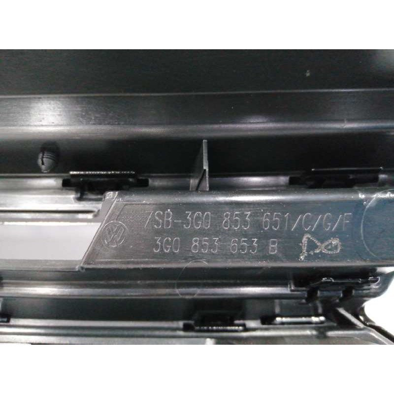 REJILLA DELANTERA GTE