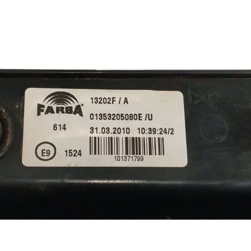 PILOTO TRASERO DERECHO