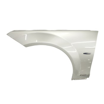 Recambio de aleta delantera izquierda para mercedes-benz clase c (w204) berlina 2.1 cdi cat referencia OEM IAM A2048810101  