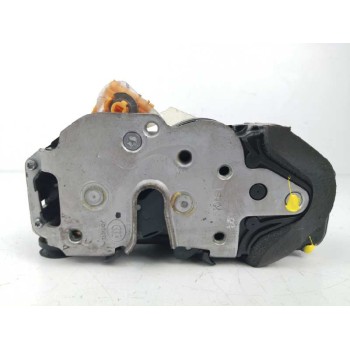 Recambio de cerradura puerta trasera izquierda para opel zafira tourer 1.6 cdti dpf referencia OEM IAM 3023881  