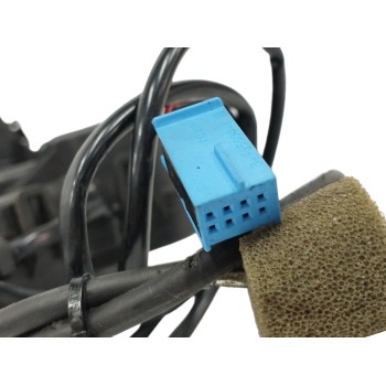 Recambio de cerradura puerta trasera izquierda para mercedes-benz clase c (w203) berlina 2.2 cdi cat referencia OEM IAM 20323001