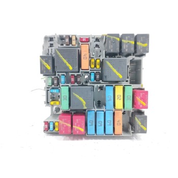 CAJA RELES / FUSIBLES 52028777 