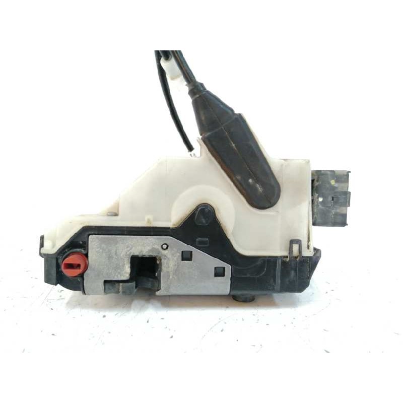 CERRADURA PUERTA TRASERA IZQUIERDA