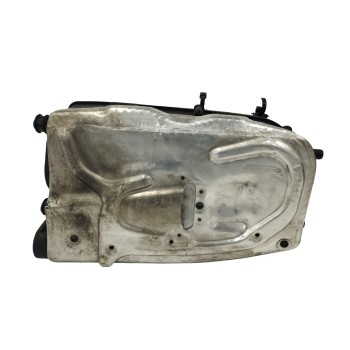 Recambio de filtro aire para mercedes-benz clase c (w204) berlina 2.1 cdi cat referencia OEM IAM A6510901101  