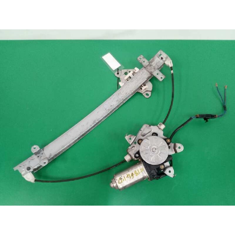 Recambio de elevalunas delantero derecho para nissan maxima qx (a32) 2,0 se (1997) referencia OEM IAM FUNDA 8073040U00 CARIBE FU