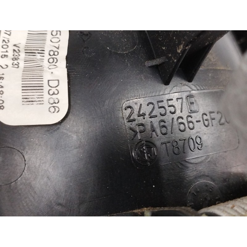 MANETA EXTERIOR DELANTERA IZQUIERDA 735078600