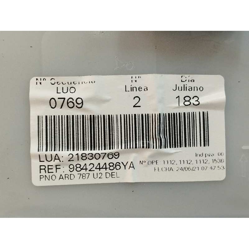 GUARNECIDO PUERTA DELANTERA DERECHA NEGRO